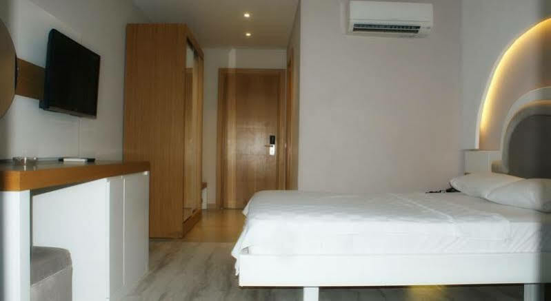 Breeze Beach Hotel By Prestij Gumbet Ngoại thất bức ảnh